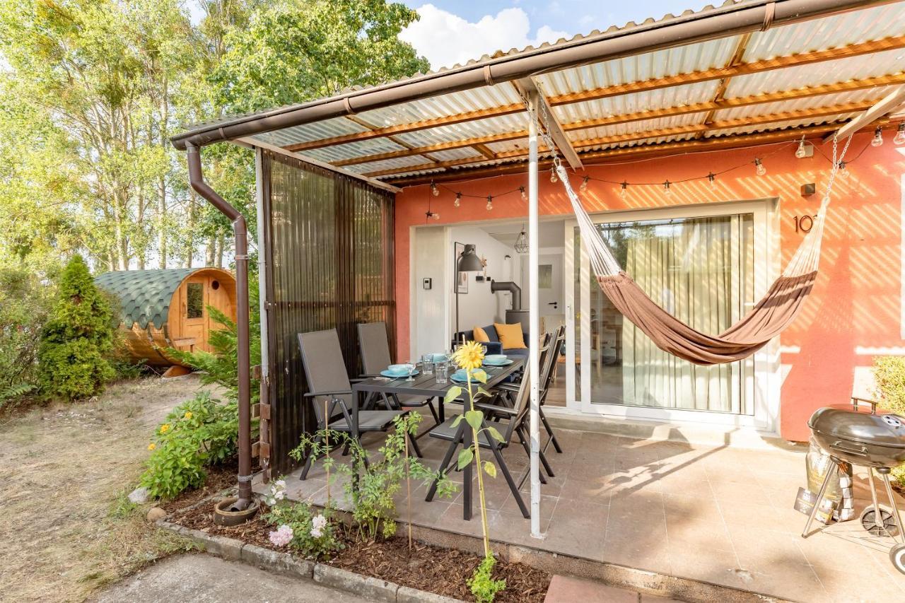 Am Grimnitzsee gemütliches Tiny House Bungalow mit Sauna und Kamin Joachimsthal Exterior foto