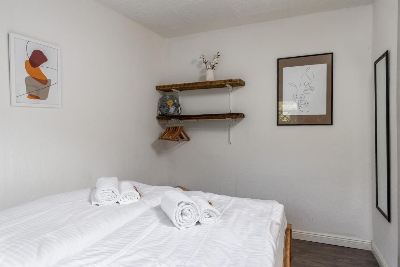 Am Grimnitzsee gemütliches Tiny House Bungalow mit Sauna und Kamin Joachimsthal Exterior foto